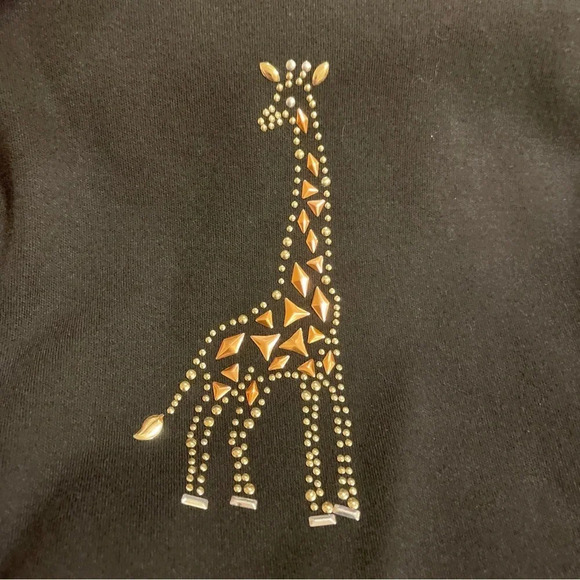 Alfred Dunner Black Short Sleeve Tee With Giraffe Size Petite Medium - Picture 3 of 5